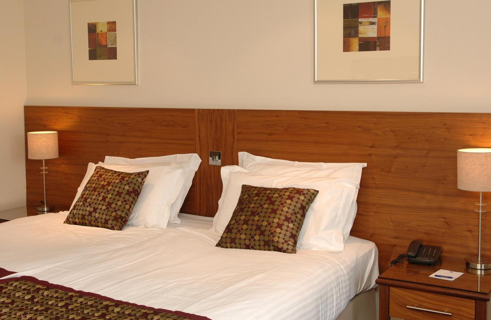 Best Western Kings Manor EDI Exterior photo
